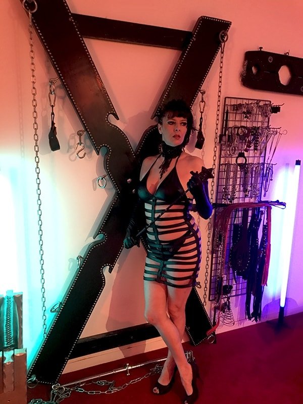 Maitresse Elsa paris